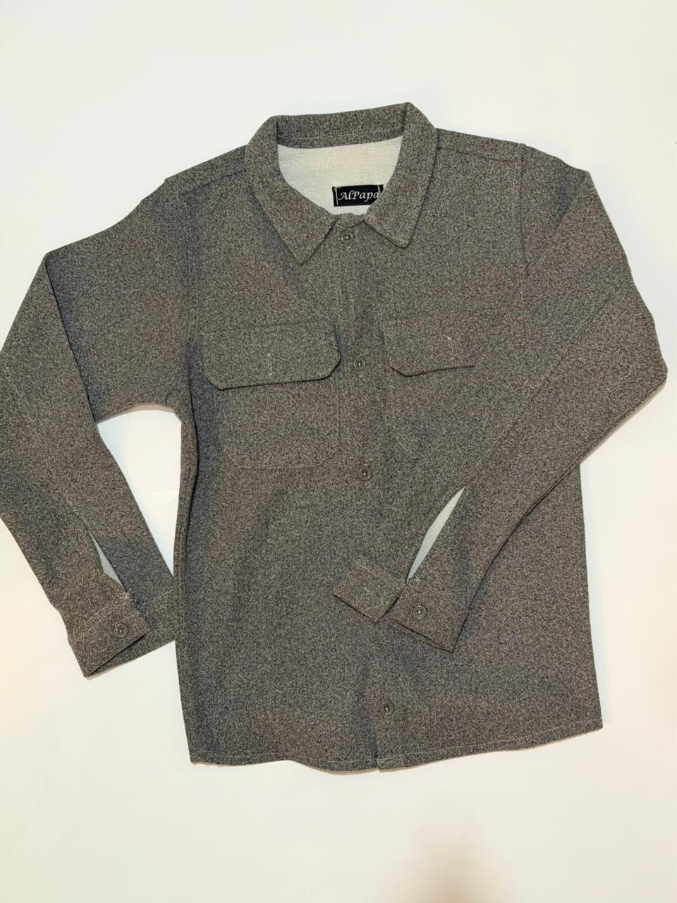 قميص رجالي شتوي – لون رمادي بقماش ثقيل